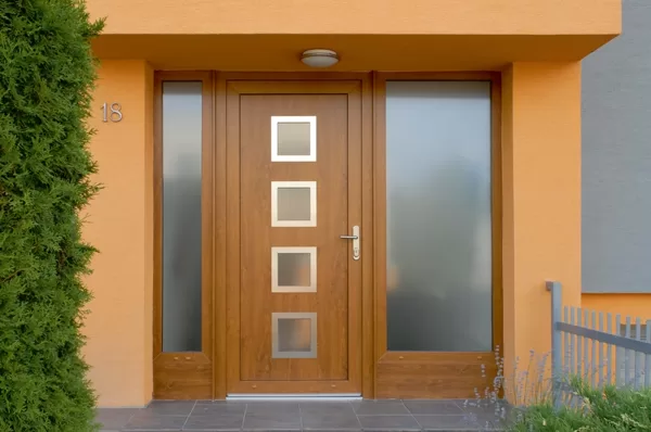 PVC DURVIS ar DECO paneļiem